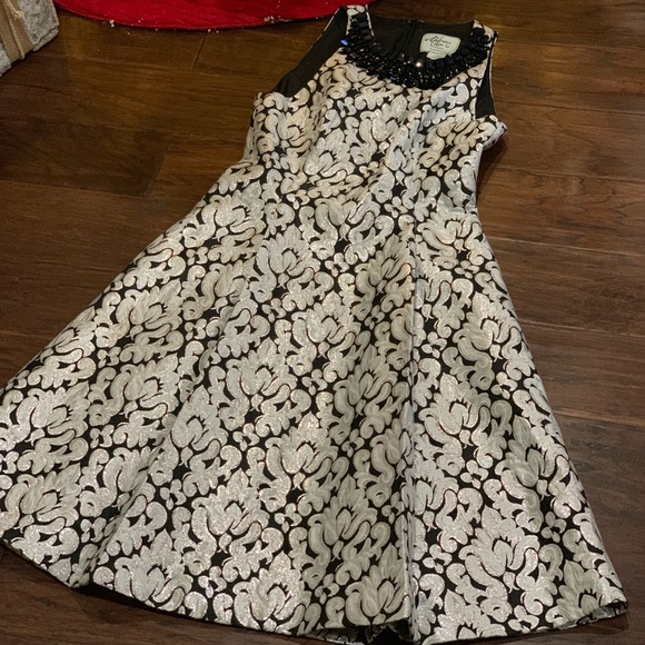 kate spade Dresses & Skirts - Kate Spade fit and flare dress